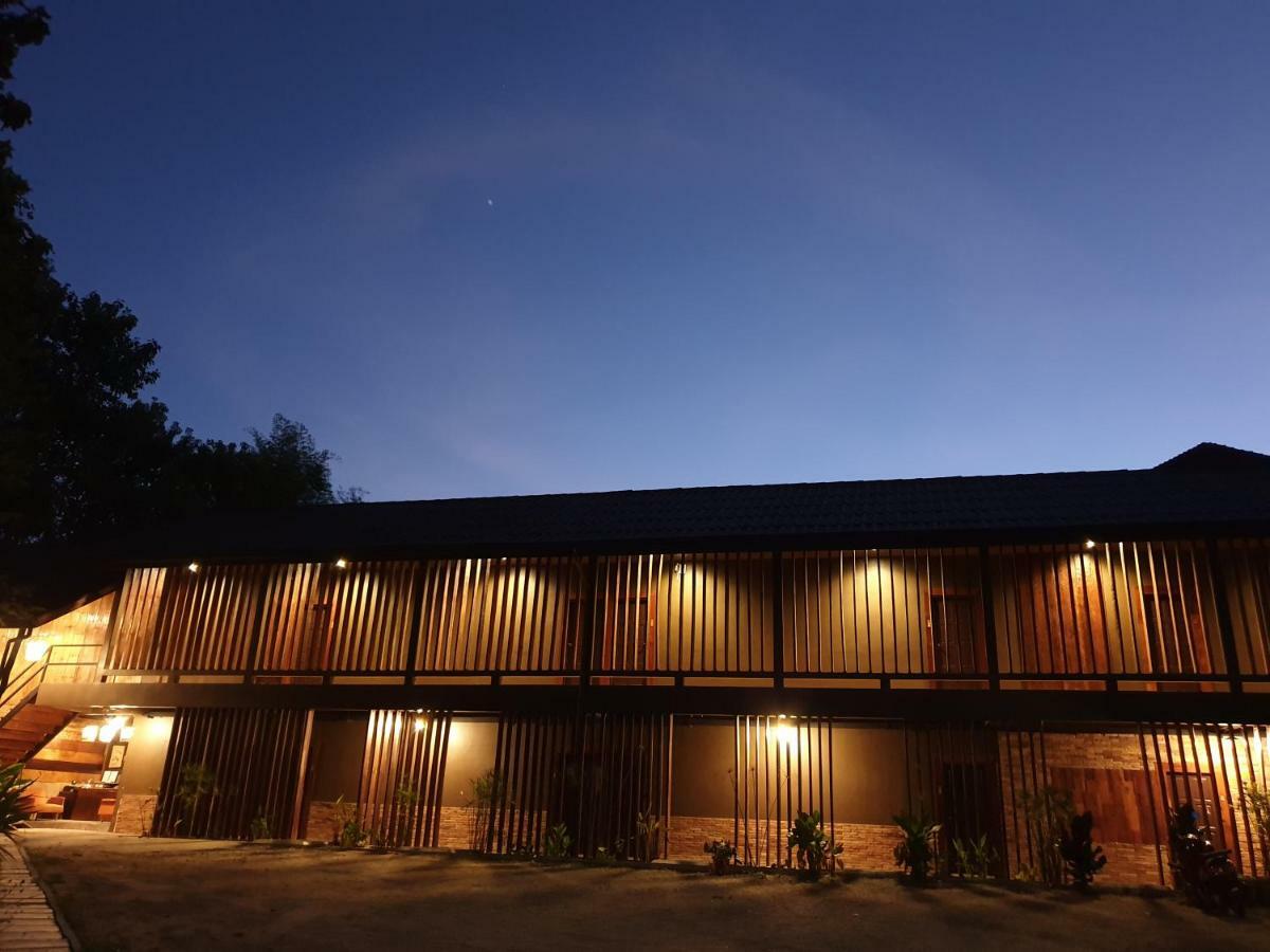 Yayo Coffee And Bed Apartment Chiang Rai Exterior foto